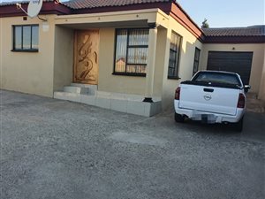 3 Bed House in Ebony Park