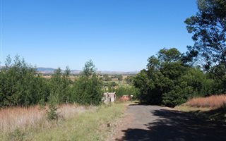 2.2 ha Land available in Blue Saddle Ranches