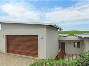 4 Bed House in Palm Lakes Estate