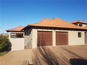 3 Bed House in Pentagon Park