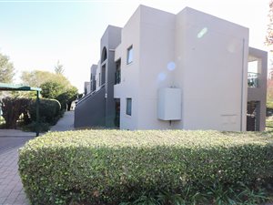 2 Bed House in Marais Steyn Park