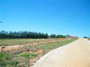1300 m² Land available in White River