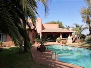 5 Bed House in Olifantsfontein