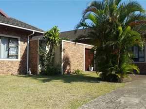 4 Bed House in Meerensee