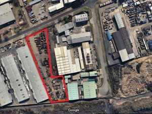 8000 m² Land available in Spartan