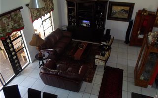 4 Bedroom House in Boschdal