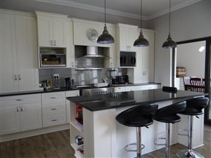3 Bed House in Midstream Hill