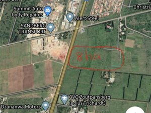 8 ha Farm in Louis Trichardt