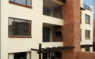2 Bedroom Apartment in Sunninghill