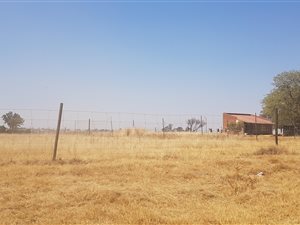 2 ha Land available in Withok Estates