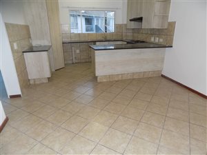 2 Bed Apartment in Florida Glen