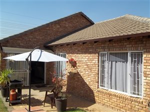 3 Bed Cluster in Olivedale