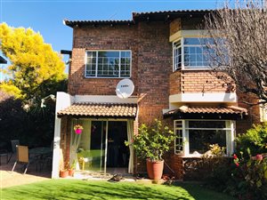 3 Bed Townhouse in Blackheath