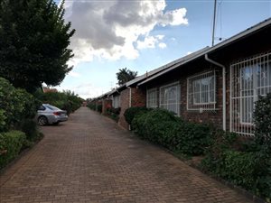 3 Bed Townhouse in Birchleigh