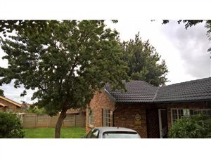 2 Bed House in Heuweloord