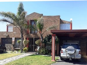 6 Bed House in Richmond Estate