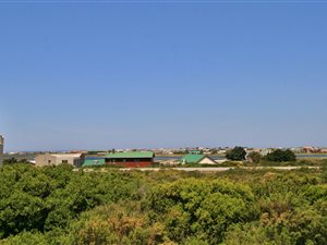 1017 m² Land available in Bettys Bay