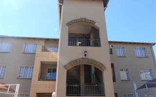 2 Bedroom Flat in Albemarle