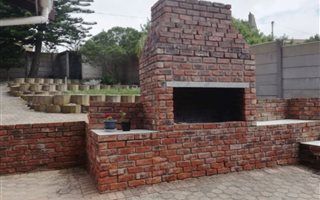 3 Bedroom House in Dana Bay