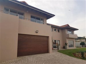 4 Bed House in Sheffield Beach