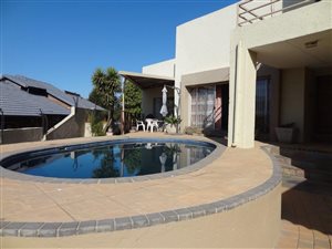 6 Bed House in Centurion CBD