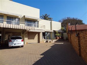 6 Bed House in Centurion CBD