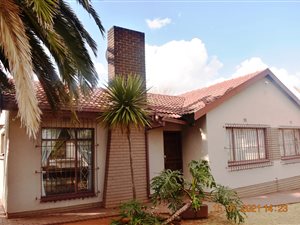 3 Bed House in Mimosa Park