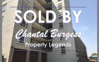 2 Bedroom Flat in Queenswood