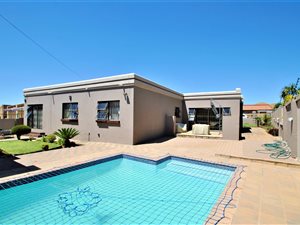 4 Bed House in Liefde en Vrede