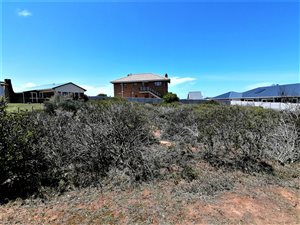 651 m² Land available in Boggomsbaai
