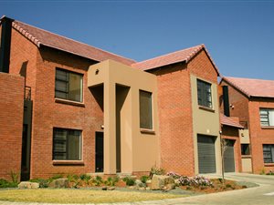 3 Bed Townhouse in Wild Olive Estate