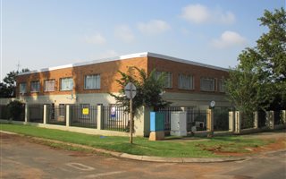1 Bedroom Apartment in Rensburg