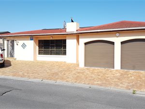 3 Bed House in Ottery