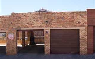 3 Bedroom Apartment in Shellyvale
