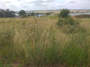 1755 m² Land available in Kungwini Country Estate