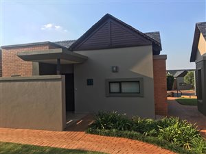 1 Bed Simplex in Retire at Midstream