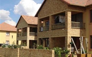 2 Bedroom Apartment in Ruimsig