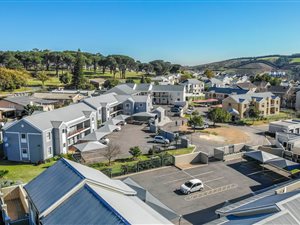 2 Bed Apartment in Klein Welgevonden