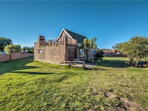 3 Bed House in Kamma Park