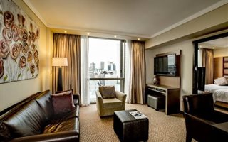 2 Bedroom Apartment in City Bowl