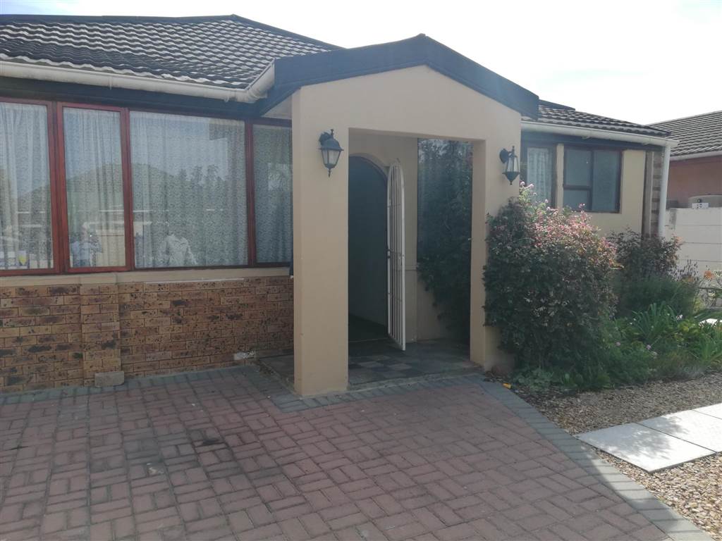 3 Bed House To Rent In Goodwood Rr2470869 Private Property