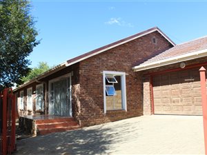 4 Bed House in Aliwal North