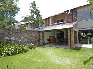 3 Bed Townhouse in Mill Hill