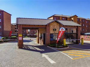 2 Bedroom Apartment in Waltloo