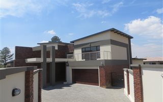 4 Bedroom House in Homes Haven