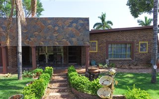 4 Bedroom House in Florauna