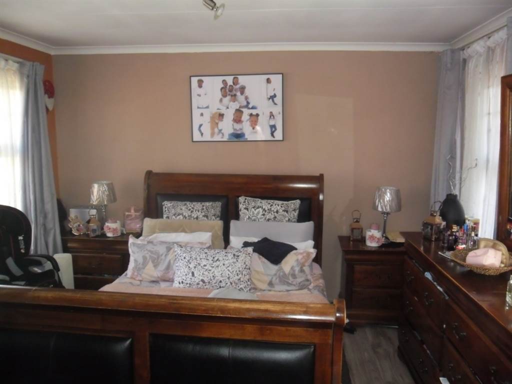 3 bed house for sale in spruit view t2393796 private