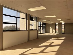 111 m² Commercial space in Tijger Valley and surrounds