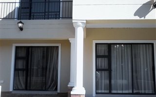 2 Bedroom Apartment in Rynfield