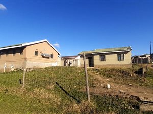 15 Bed House in Ngwelezana